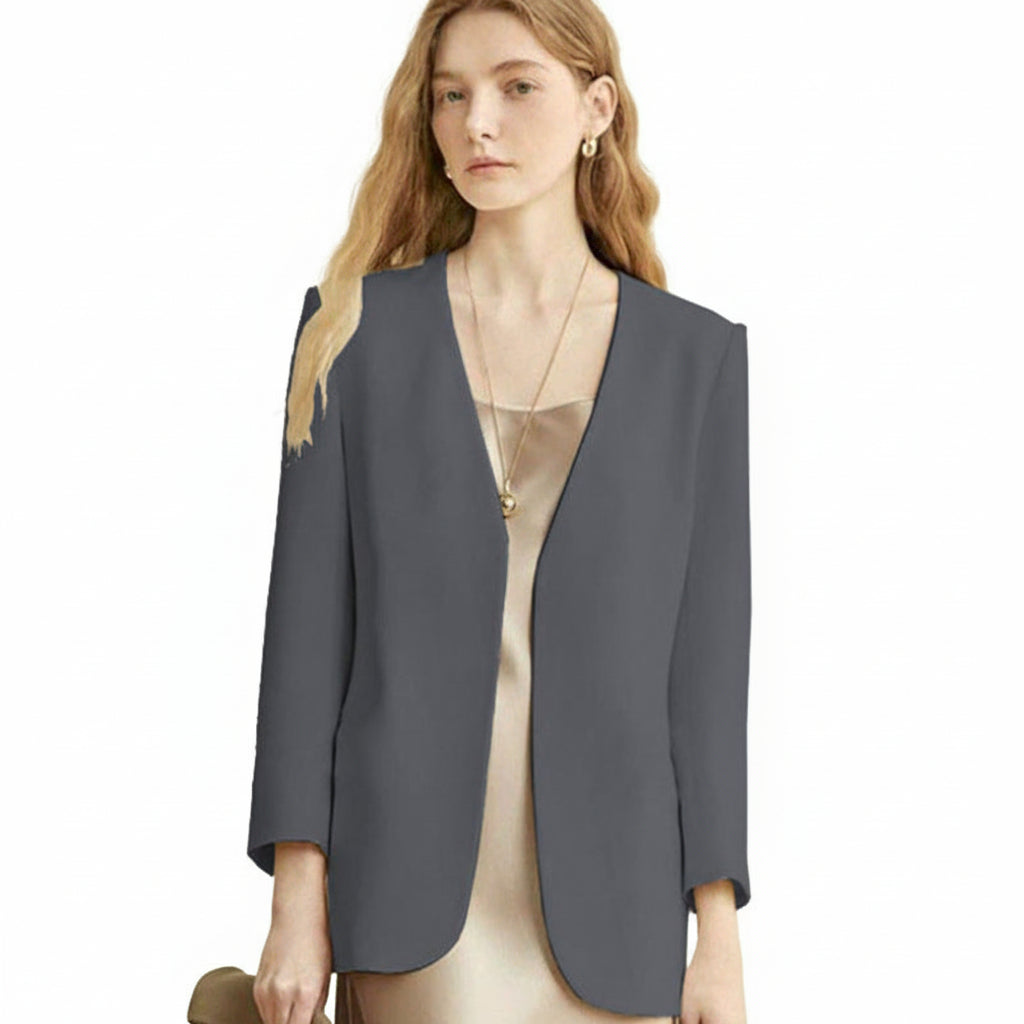 Damen Blazer Jacke Vorderansicht im eleganten Streetwear Stil