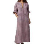 Damen gestreiftes Maxi Kleid Vorderansicht im lockeren Casual Stil