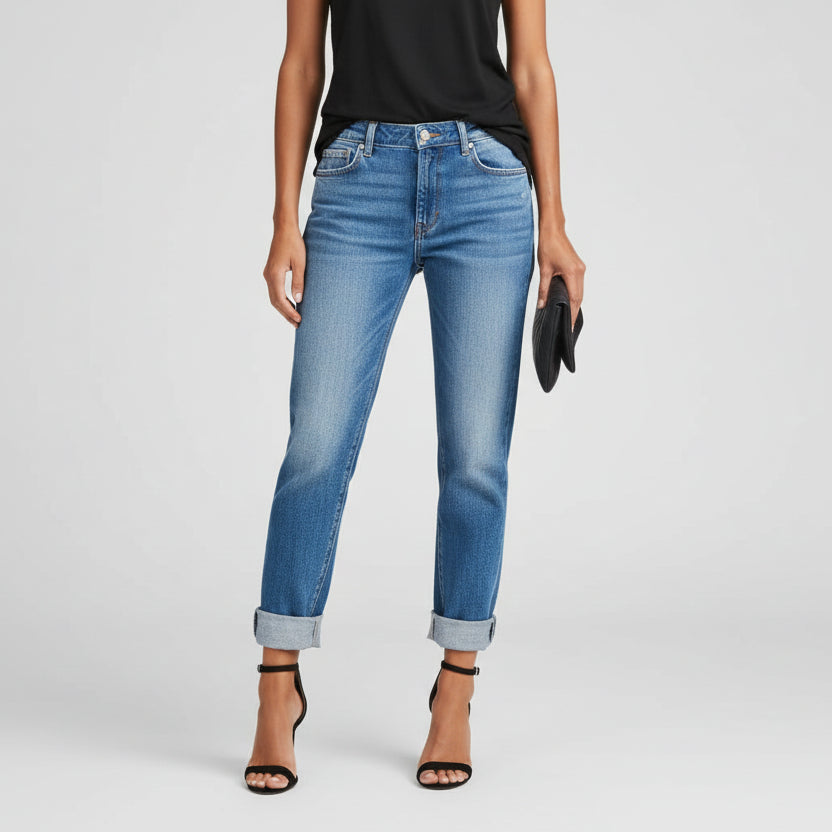 Damen Ripped Low Rise Skinny Jeans Vorderansicht im Destroyed Look